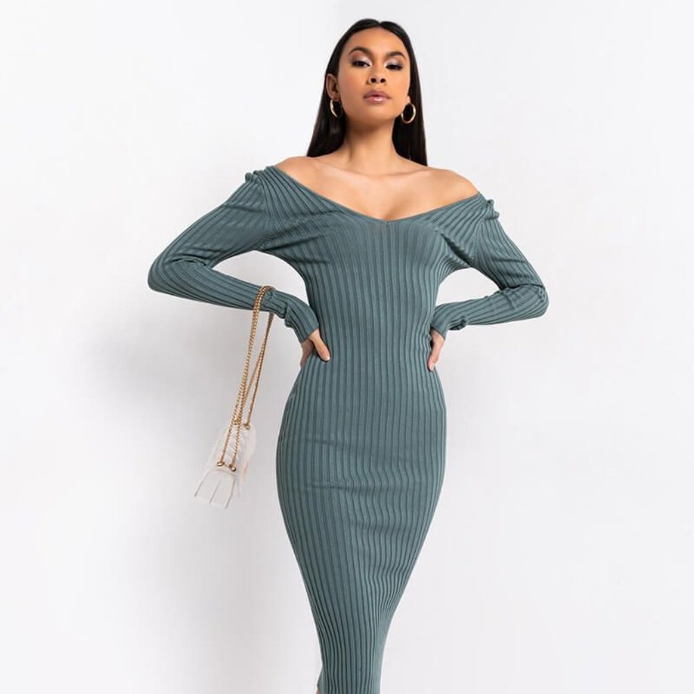 YOU AND ME LONG RIBBED SWEATER DRESS